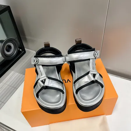 ルイヴィトン サンダル