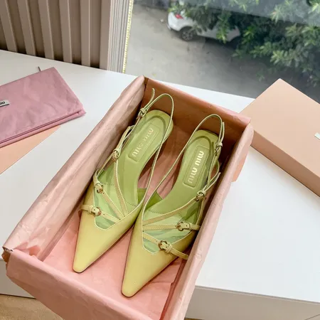 ミュウミュウ サンダル