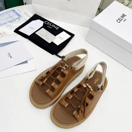 セリーヌ サンダル