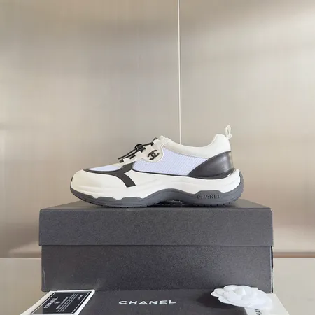 シャネル スニーカー