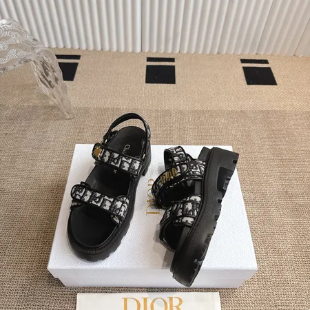 ディオール サンダル
