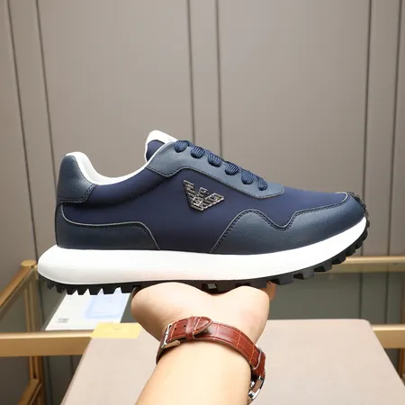 アルマーニ カジュアルシューズ