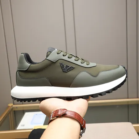 アルマーニ カジュアルシューズ