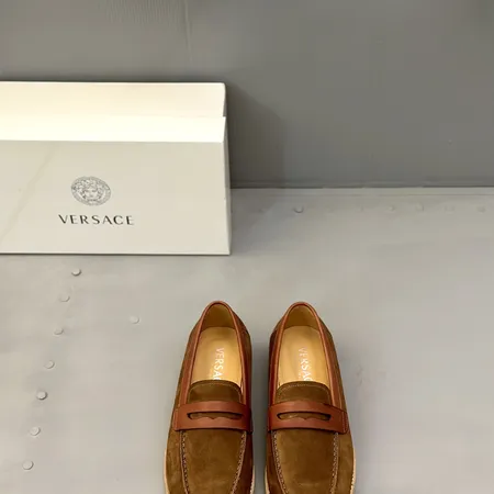 ヴェルサーチ カジュアルシューズ