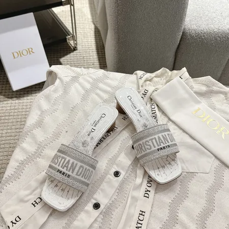 ディオール サンダル