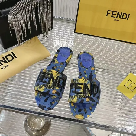 フェンディ スリッパ
