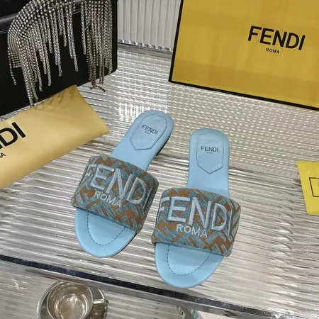 フェンディ スリッパ