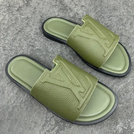 ルイヴィトン スリッパ