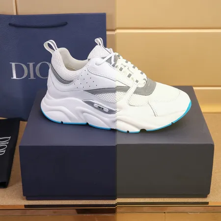 ディオール スニーカー