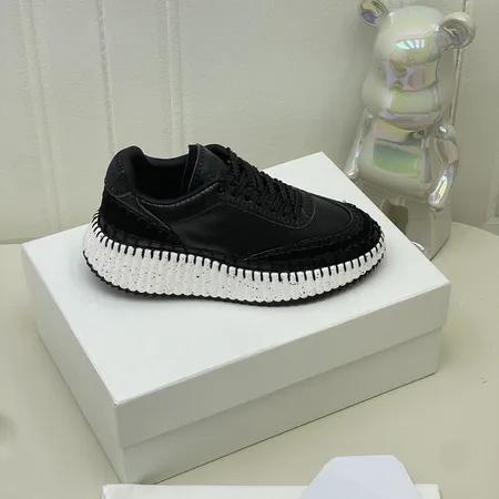 クロエ カジュアルシューズ