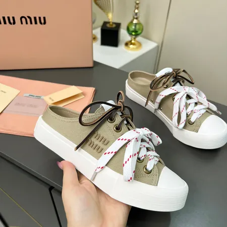 ミュウミュウ スリッパ