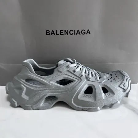 バレンシアガ サンダル