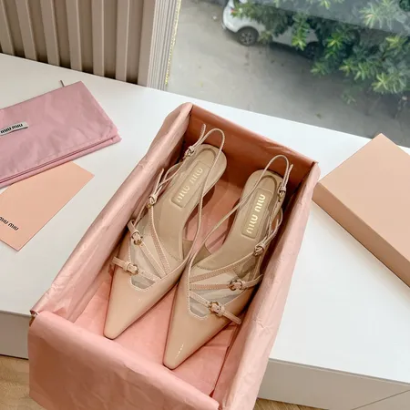 ミュウミュウ サンダル