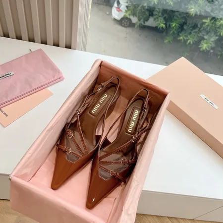 ミュウミュウ サンダル