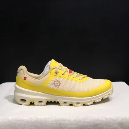 ロエベ スニーカー