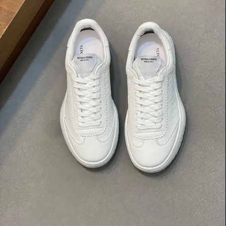 ボッテガ ヴェネタ カジュアルシューズ