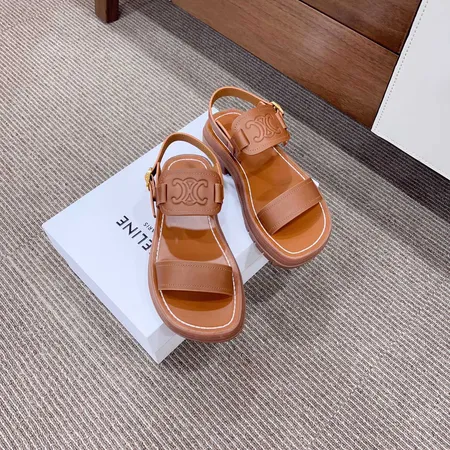 セリーヌ サンダル