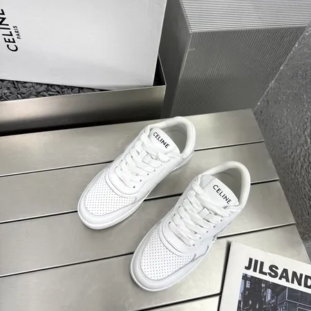 セリーヌ カジュアルシューズ