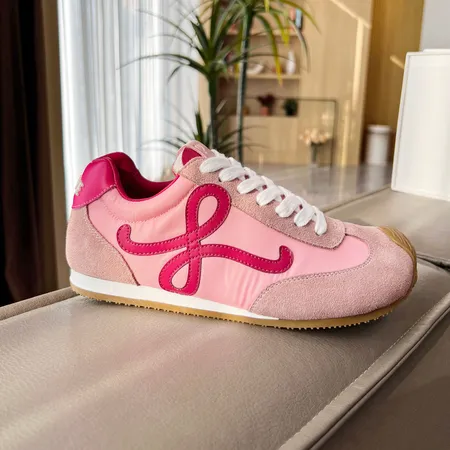 ロエベ カジュアルシューズ