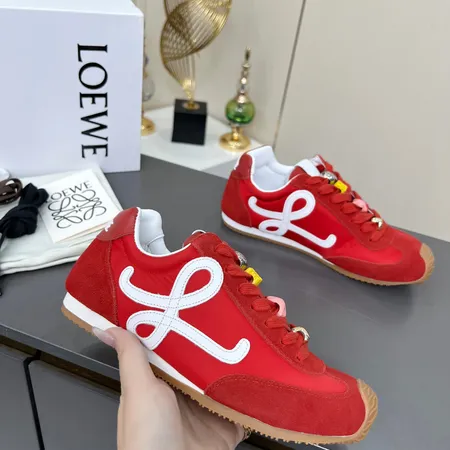 ロエベ カジュアルシューズ