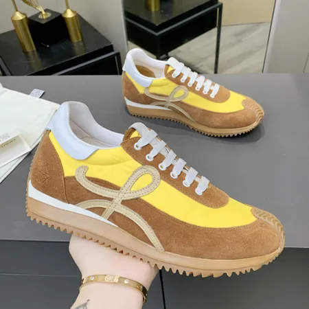 ロエベ カジュアルシューズ