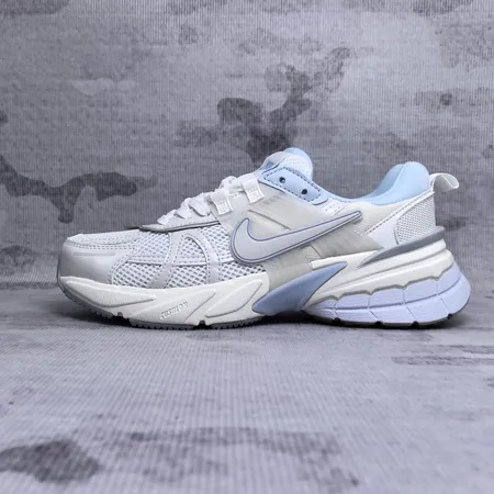 ナイキ スニーカー