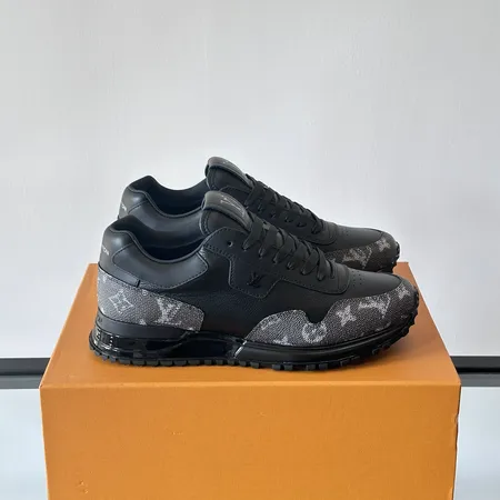 ルイヴィトン カジュアルシューズ