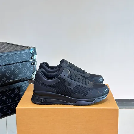 ルイヴィトン カジュアルシューズ