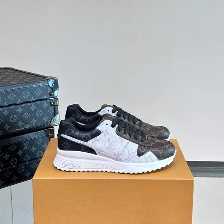 ルイヴィトン カジュアルシューズ