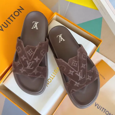 ルイヴィトン スリッパ