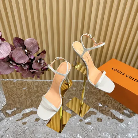 ルイヴィトン サンダル