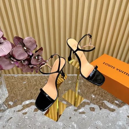 ルイヴィトン サンダル