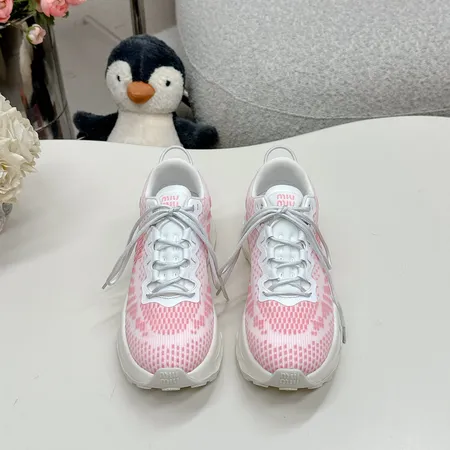 ミュウミュウ スニーカー