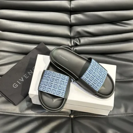 ジバンシィ スリッパ