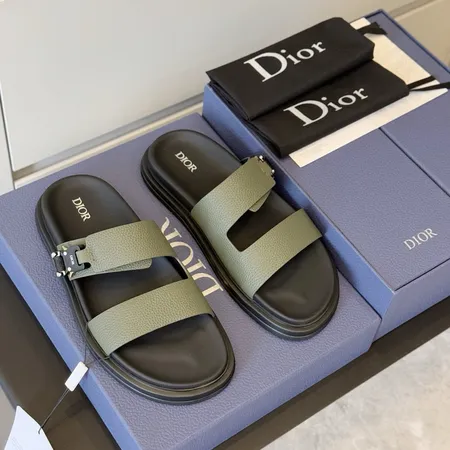 ディオール スリッパ
