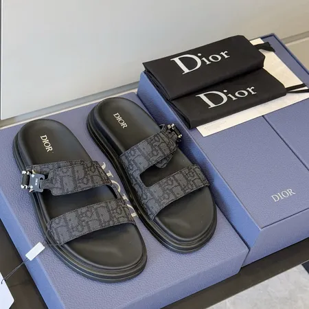 ディオール スリッパ