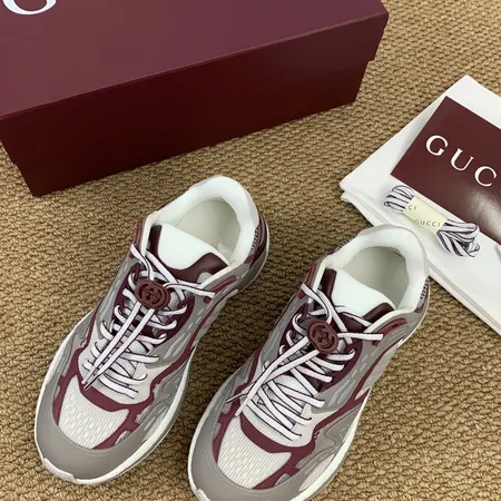 グッチ スニーカー
