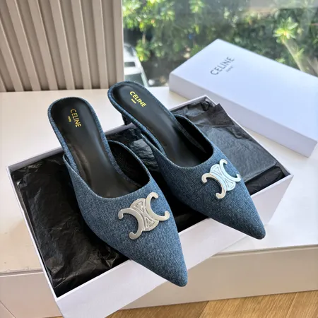 セリーヌ サンダル