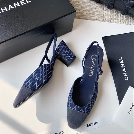 シャネル サンダル