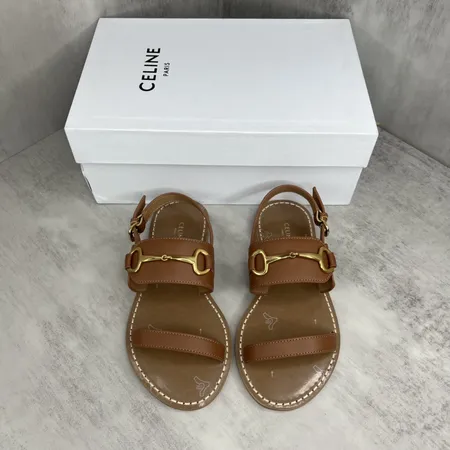 セリーヌ サンダル