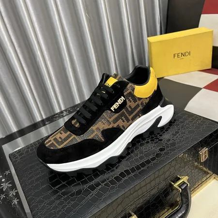 フェンディ スニーカー