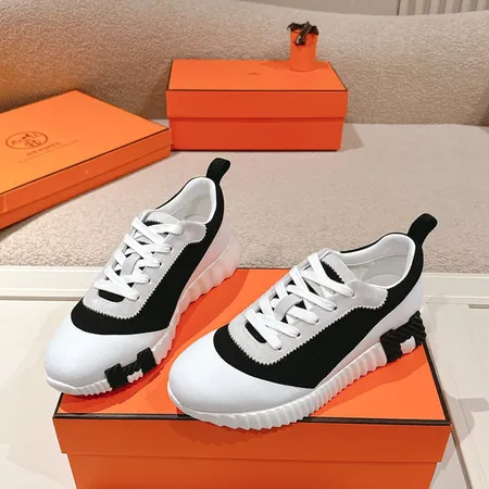 エルメス スニーカー