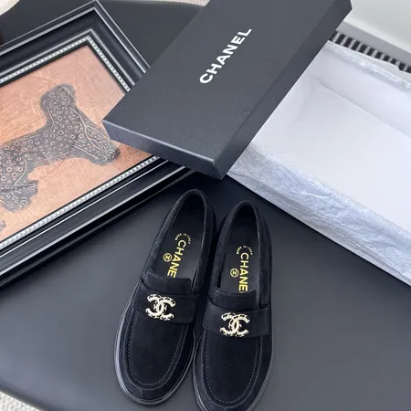 シャネル ビジネスシューズ