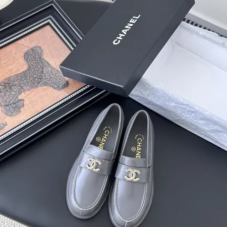 シャネル ビジネスシューズ