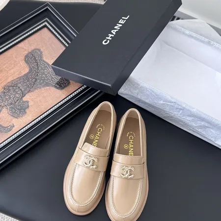 シャネル ビジネスシューズ