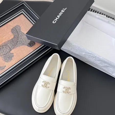シャネル ビジネスシューズ
