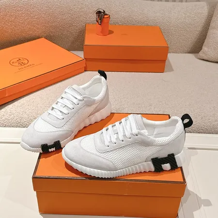 エルメス スニーカー