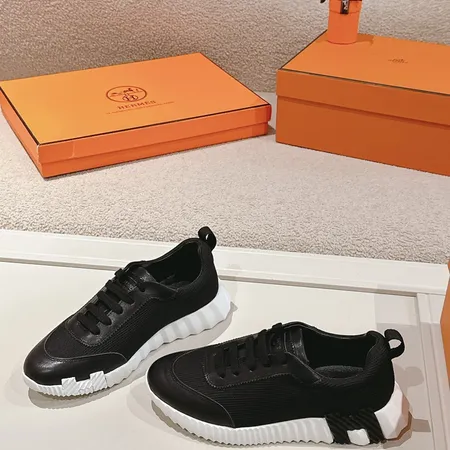 エルメス スニーカー