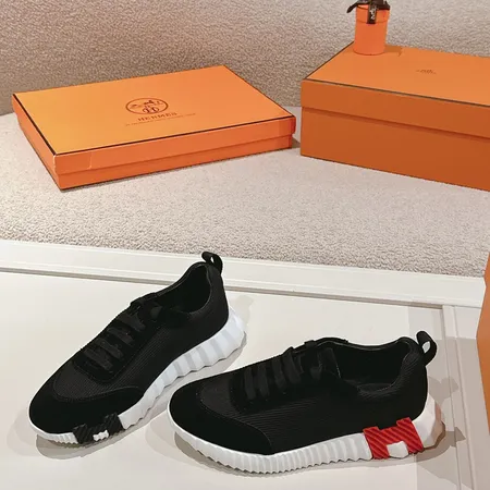 エルメス スニーカー