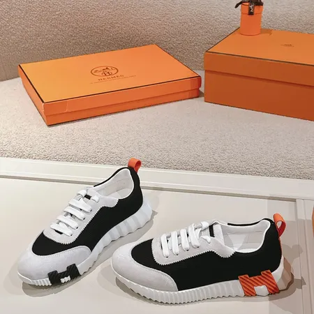 エルメス スニーカー